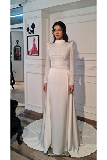 makbuleofficial Ecru White Satin, with Attached Skirt, Hijab Wedding Dress