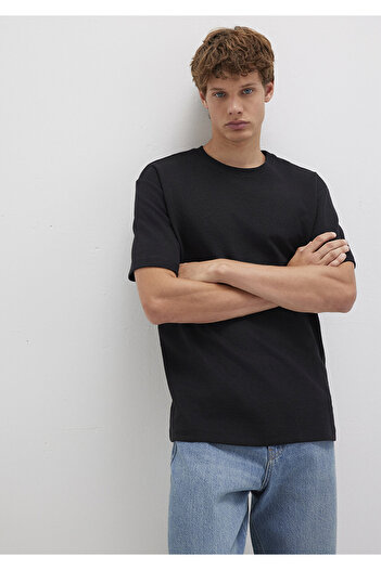 Mavi Black Textured T-Shirt Loose Fit / Relaxed Fit 0612910-900