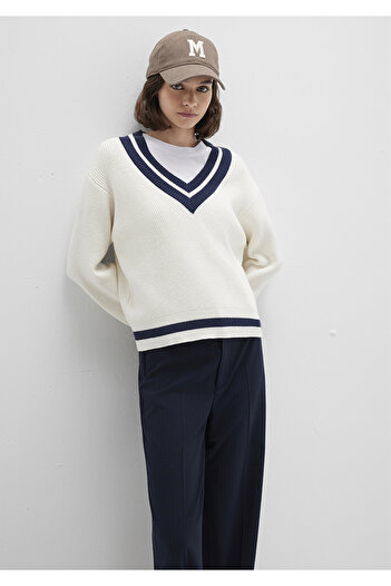 Mavi Γυναικείο πουλόβερ V-Neck Ecru M1710705-70057