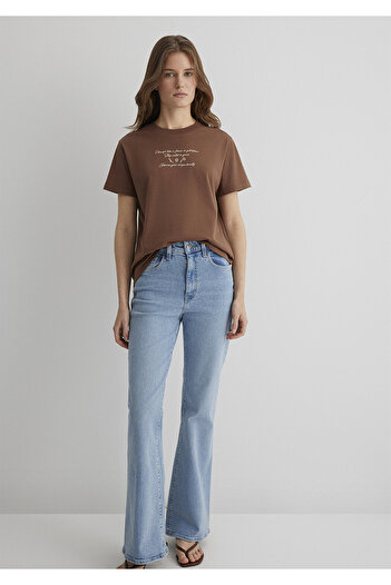 Mavi Bedrucktes braunes T-Shirt mit normaler Passform 1613133 -90437