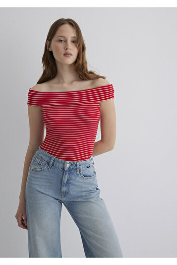 Mavi Red Striped Off-Shoulder Ball - Fitted Cut1612866-88688