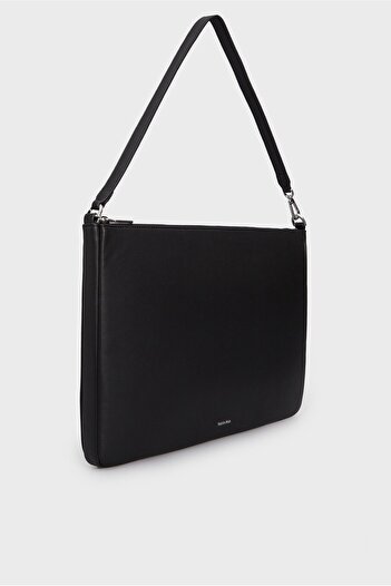 Calvin Klein CK MUST CONVERTIBLE LAPTOP POUCH