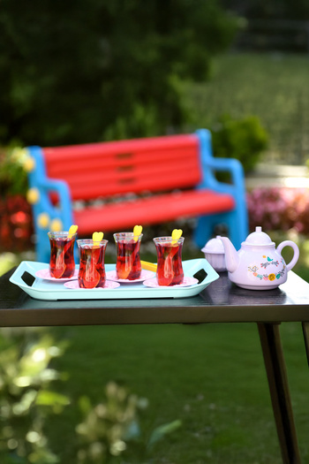 Genel Markalar İnce Belli Tepsili Oyun Seti Çay Servis Oyuncağı Renkli Eğitici Set
