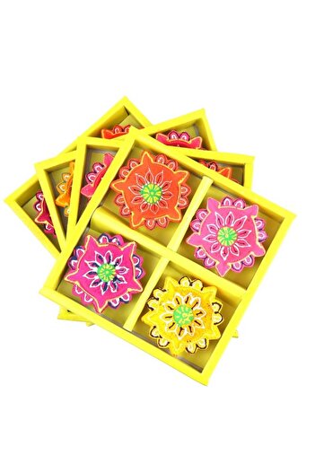 MADHOLLY Madhoor Diwali Essentials Kit – 16 Diyas, 50 Tealight Candles, Rangoli Stencils & Colors