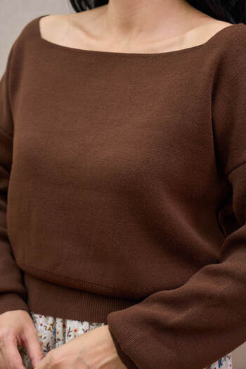 KÜÇÜĞÜM BUTİK Bitter Brown Boat Neck Oversize Knit Sweater