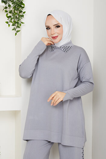 Pamuk Butik Women's Double Knitwear Set with Mercerized Pants and Stone Collar