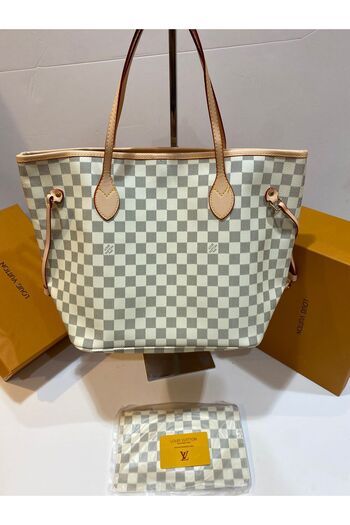 Noname Stylish Louis Vuitton-like women's bag with a light plaid pattern