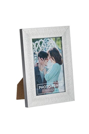 OEM Silver Photo Frame with Striped Pattern 10x15cm