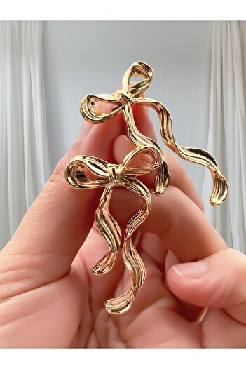 VEGALUXE Gold Color Earrings with Bow