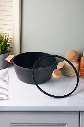 PerottiHome Cookwood Black Induction Base Ceramic Deep Pot with Wooden Handle Lid 24 cm