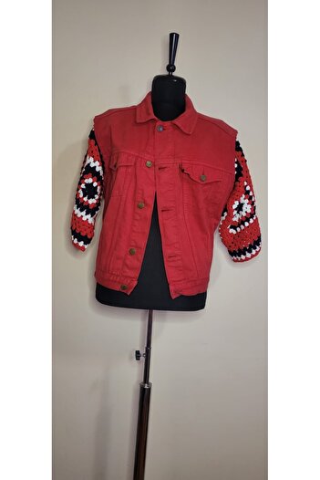 Amma Design Red denim jacket with crocheted sleeves