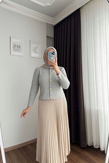 RFK Butik Women's Skirt Top Gold Heart Button Detailed Knitwear Hijab Cardigan - Gray
