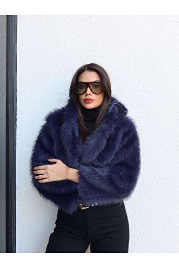 ESRAHELVACI Snap Fastener Hooded Fur