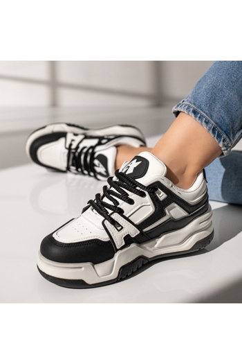 BMoD Women's white and black chunky-soled sport shoes MOD11747