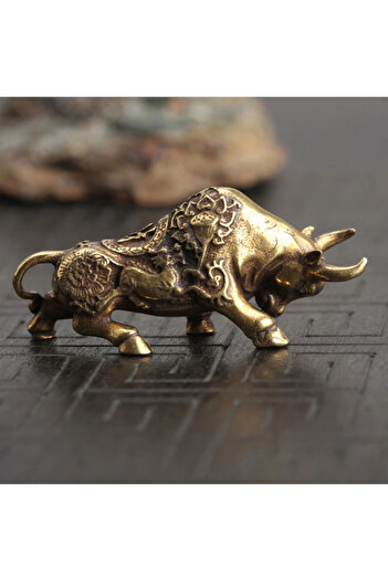 Choice Car Decoration Miniature Ornaments Retro Brass Bull Sculpture Office Desk Rich Cow Creative Small...