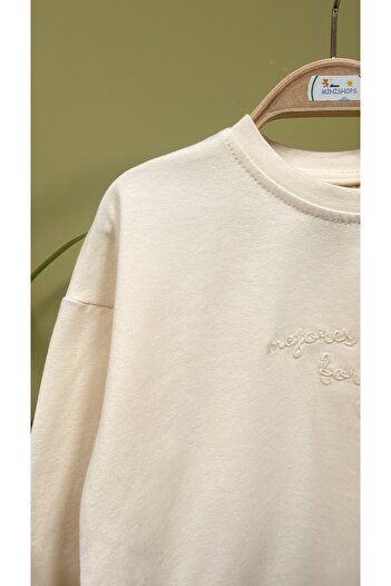 Montisu Girl's 2 Thread Lace Detailed Stylish Sweatshirt