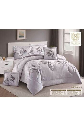 Roshen Alaska Nafrones winter bedspread made of the best materials. It uses two sides: one side is rabbit fur and the other is soft velvet. Size: 170*230 cm.