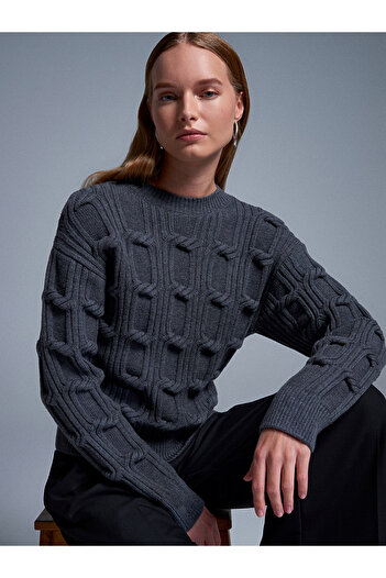 Dilvin 10825 Embossed Detailed Knitwear Sweater-Smoked M.