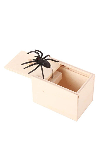Choice Startled the wooden Funny Spider Jump Scare Box - Wooden Prank Toy for Office & Friends - Hilarious