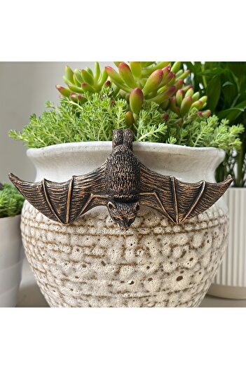 Choice SZ-zcbf-0822 1Pc Wings Bat, Resin Sculpture Garden Decoration, Outdoor Statue Decoration for Garden,