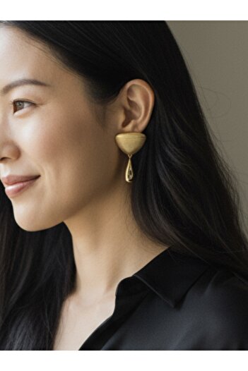 Lunays Monika Dangle Women's Earrings Gold Color