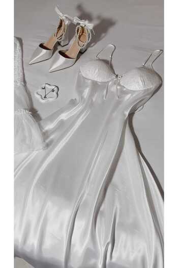 Munira Aroob brides