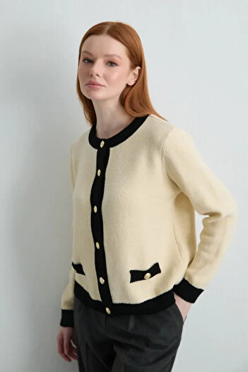 Gusto Velvet Textured Garnished Knitwear Cardigan - Ecru
