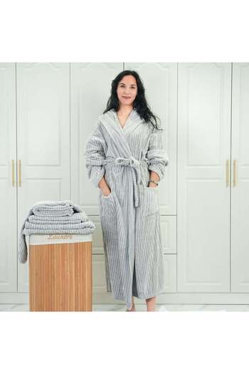 PROMISE Leona White Robe