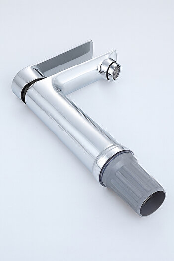 KUSTAR Luxury Chrome Fixed Open-Close Short Sink Faucet – Water-Saving, Durable, Modern Design