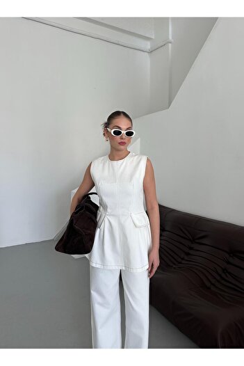 Laluvia White Leandra Design Blouse Pants Set