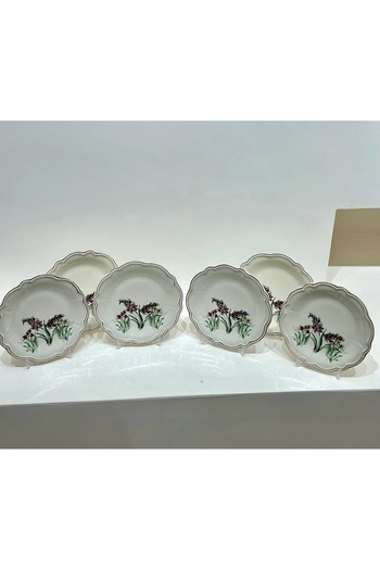 PORSER Amber 7 Piece Pedestal Presentation Set