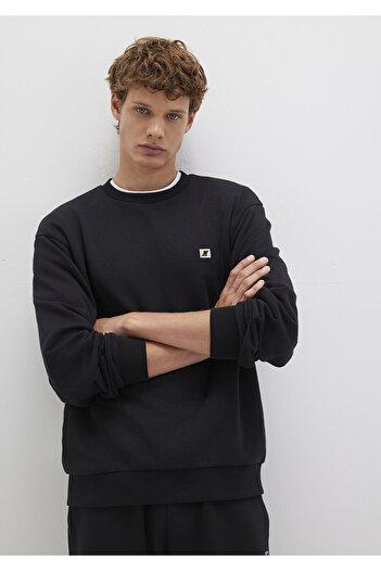 Mavi Pro Black Sweatshirt 0S10513-900