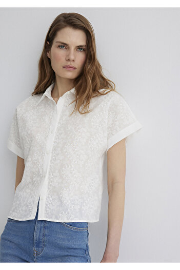 Mavi White Embroidery Detailed Regular Fit Shirt -1210740-70057
