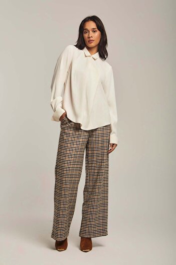 DALYDRESS Solid Button-Front Top