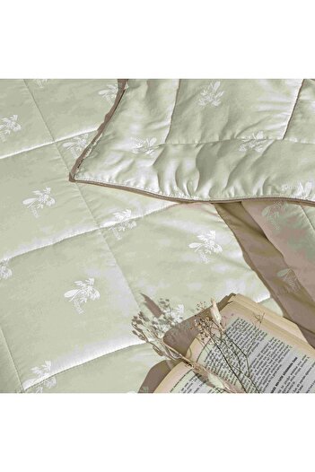 Linens Kapok Cloudy Thin Quilt Single Size