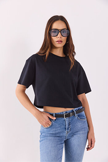 VENA Black Crop Top Tshirt