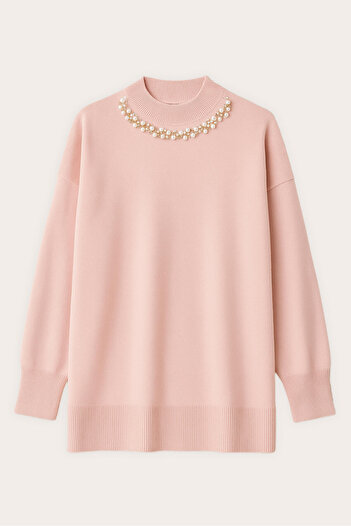 Touché Privé Pearl Collar Sweater