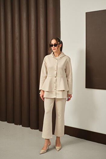 LOCCO Cream Colored Women's Double Set - Goal Button Detailed