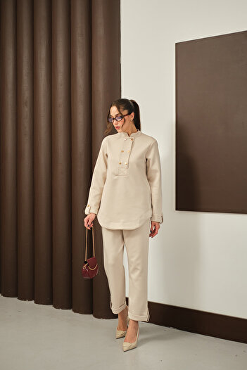 LOCCO Women's Button Detailed Oval Cut Double Suit Cream