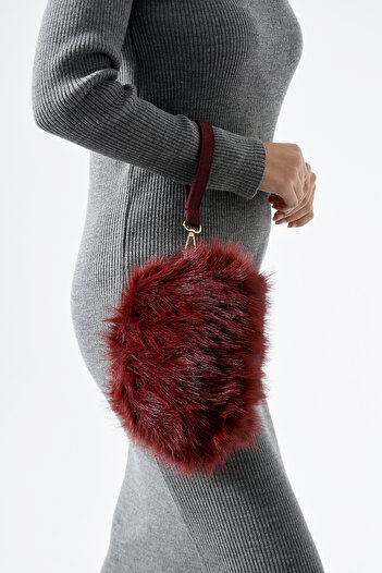 byFOX Fashion Plush Small Size Crossbody Shoulder Bag with Snap Closure and Zipper Closure Width: 18cm Length: 13cm Bottom: 5cm
