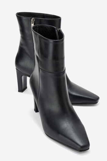 LuviShoes Γυναικείες μπότες με τακούνι ELIAS Μαύρο δέρμα από γνήσιο δέρμα
