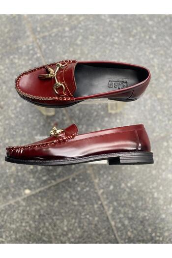 Metin Ayakkabı Burgundy Color Outer Material Patent Leather Skin Leather Chain Accessory Women's Casual Shoes