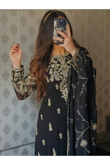 MYSMAR Black Chinnon Silk Salwar Kameez & Dupatta - HRT3525 | Black
