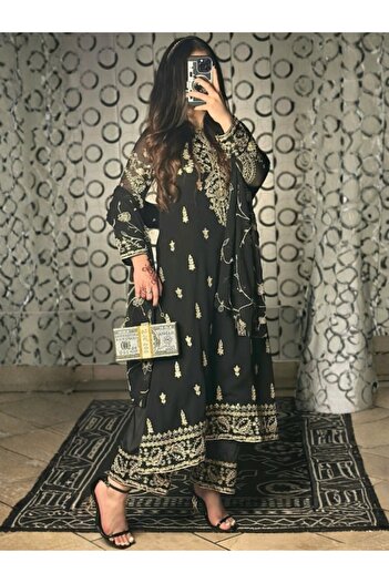 MYSMAR Black Chinnon Silk Salwar Kameez & Dupatta - HRT3525 | Black