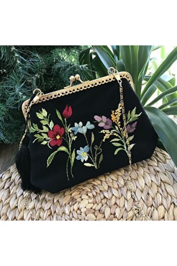 Home Black Linen Hand Embroidered Vintage Style Bag. Gold Color Chain Detailed. 100% Handmade 25X15 Size