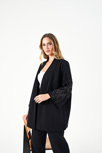 MİA NOURA Women's Oversize Kimono with Embroidered Sleeves and Back