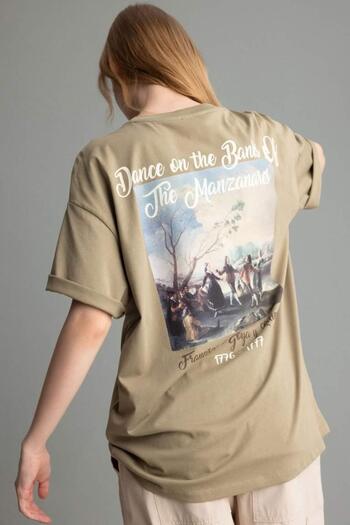 DeFacto Francisco José De Goya Y Lucientes Oversize Fit Wide Fit Crew Neck Printed Short Sleeve T-Shirt