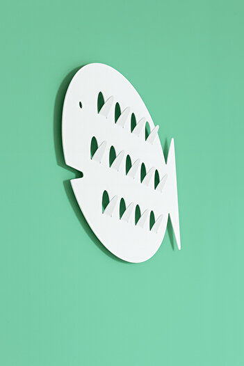 VENON White Metal Lifetime Fish Figured Wall Hanger – Children's Room Decor & Clothes Hanger