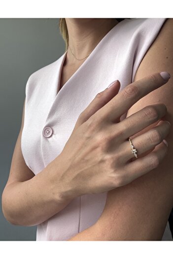 Ressia Minimal Baguette Ring