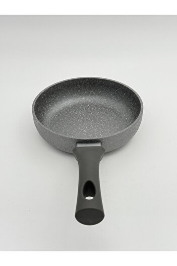 B&D DEEP FRY PAN 24X6.0cm